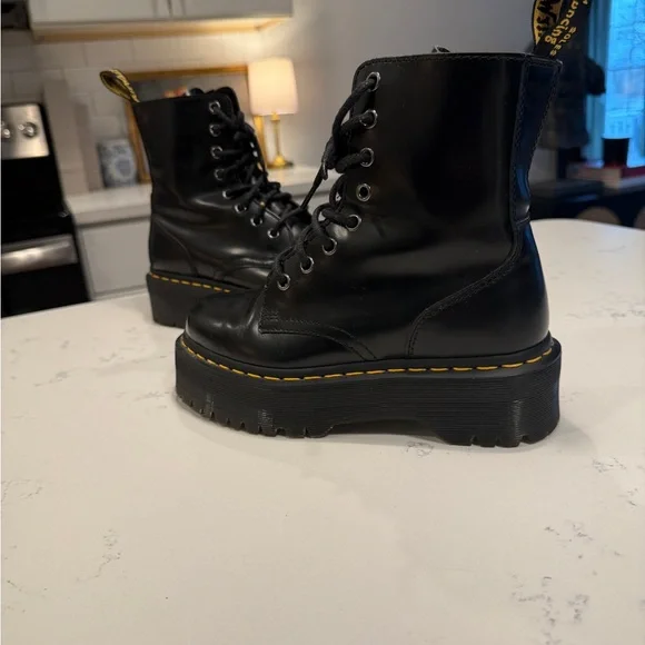 Dr. Martens Black Platform Boots doc martens Jadon boots - Picture 4 of 10
